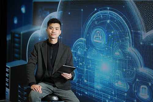 VTC Alumni 專訪中的 Mike Ng 人像相片